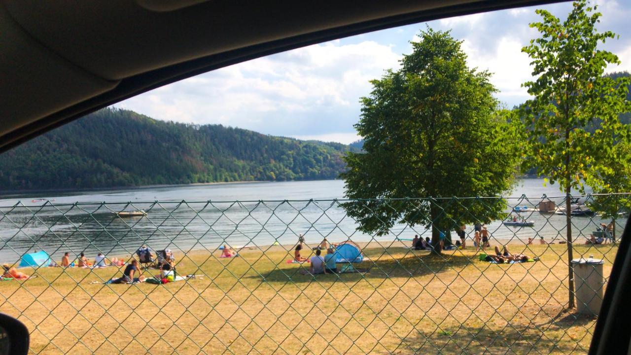 Unterwellenborn Schlossberg Apartments & Garten In Der Natur & Unweit Vom "Thueringer Meer" מראה חיצוני תמונה